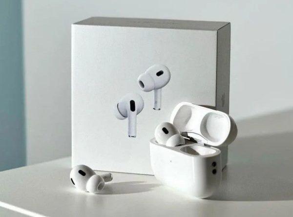 Wireless earbuds with Anc (Water resistant)